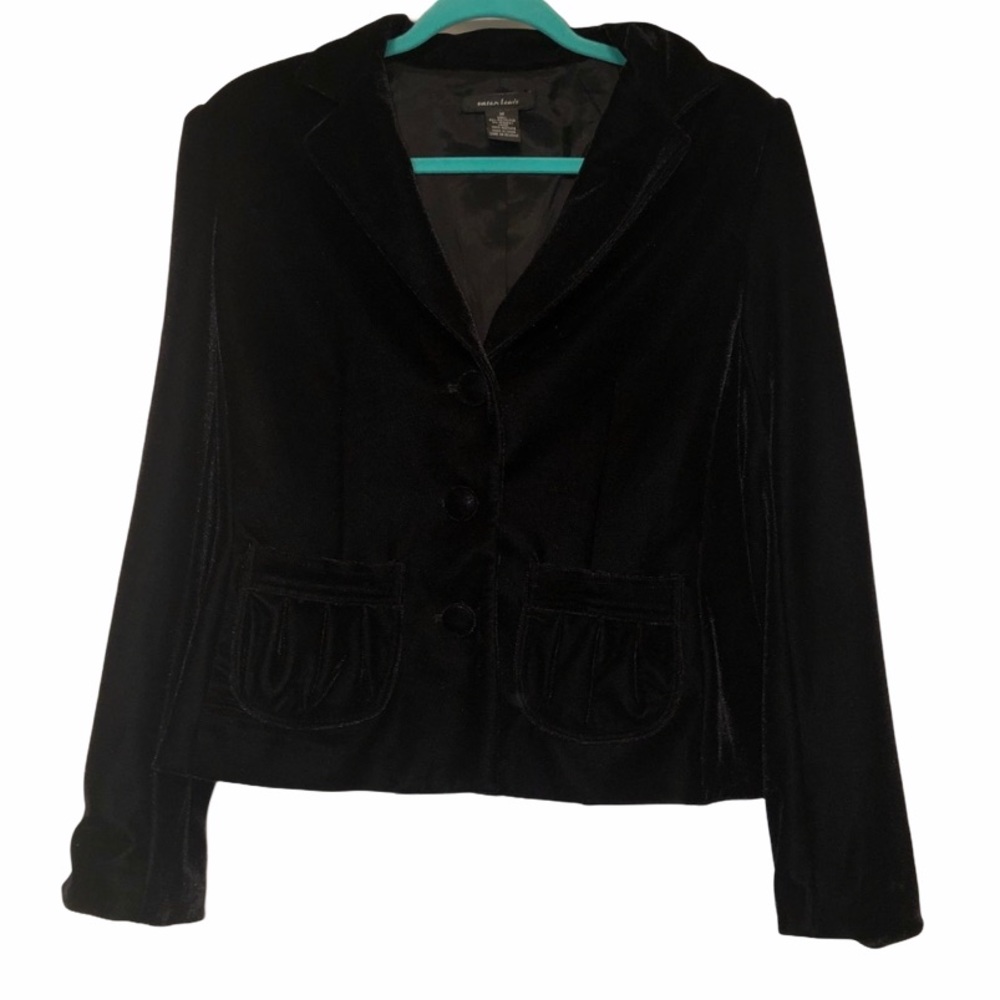 Susan Lewis • Black Velvet Blazer